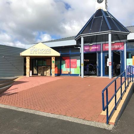 Lizard ,Mullion Holiday Caravan Exterior photo
