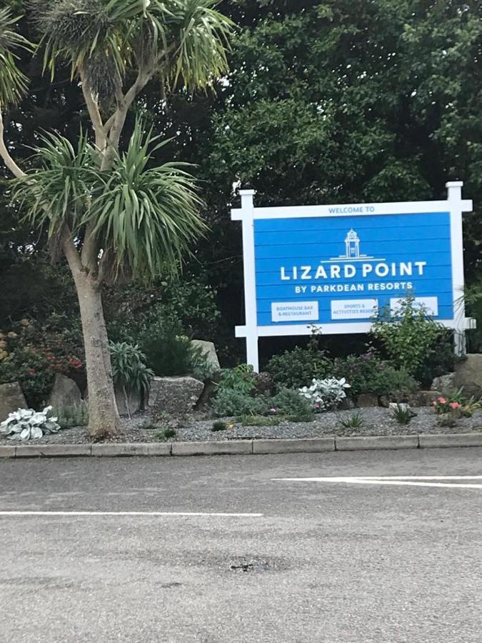 Lizard ,Mullion Holiday Caravan Exterior photo